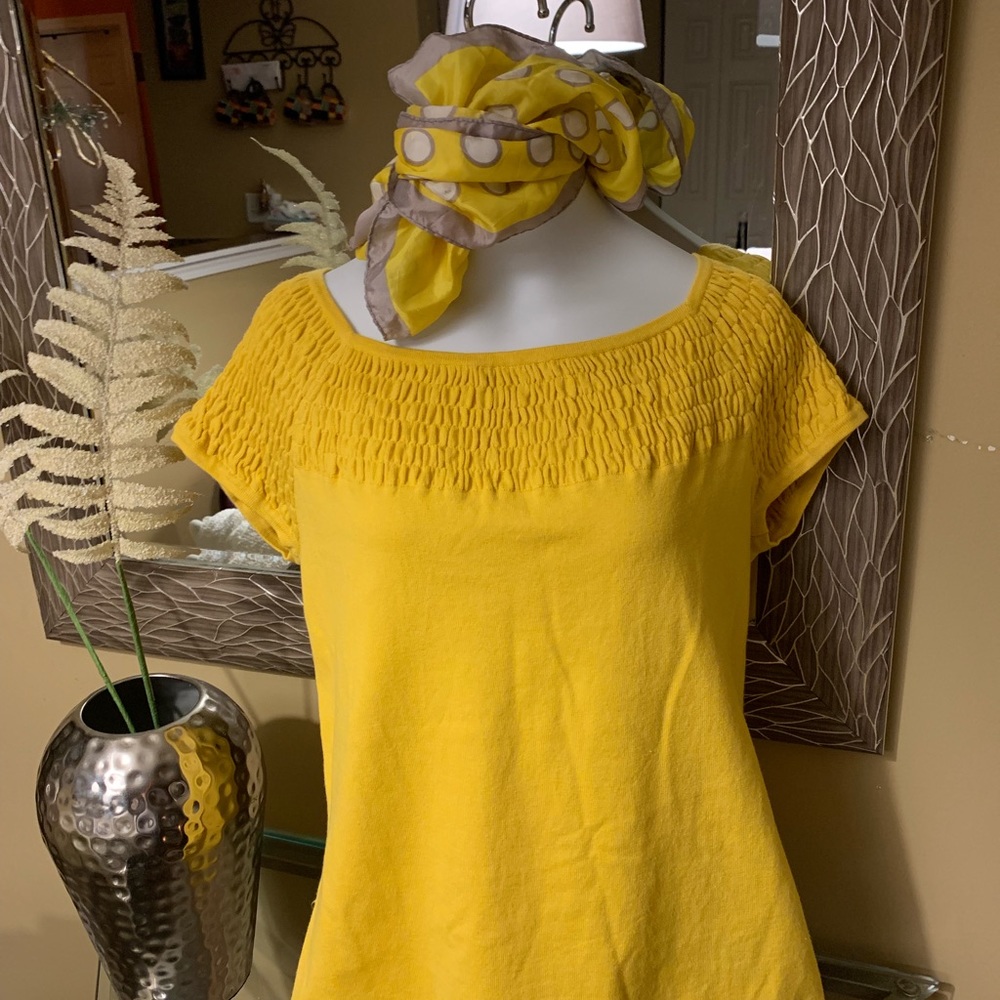 ♥️Anne Klein shortsleeved sweater